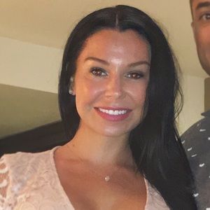 Meet your Posher, Jeannie